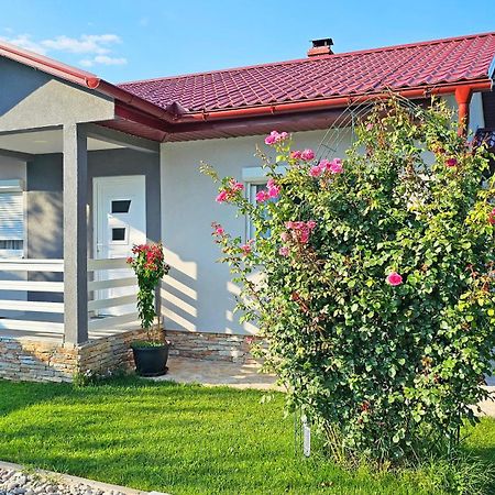 Holiday Home Natura With Private Pool Mostar Exterior photo